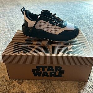 Sold out Star Wars sneaker size 3.5 youth